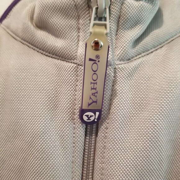 Yahoo Women's XL Full-Zip Jacket Beige Purple Tech from Holiday Company 2005 - Picture 2 of 8